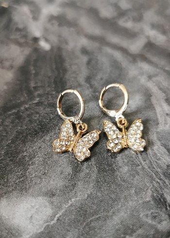 Diğer Altın Renkli Mini Kelebek Taşlı Küpe