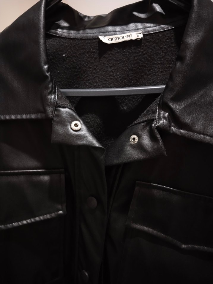 Düğmeli Siyah Deri Kadın Ceket - Görsel 2