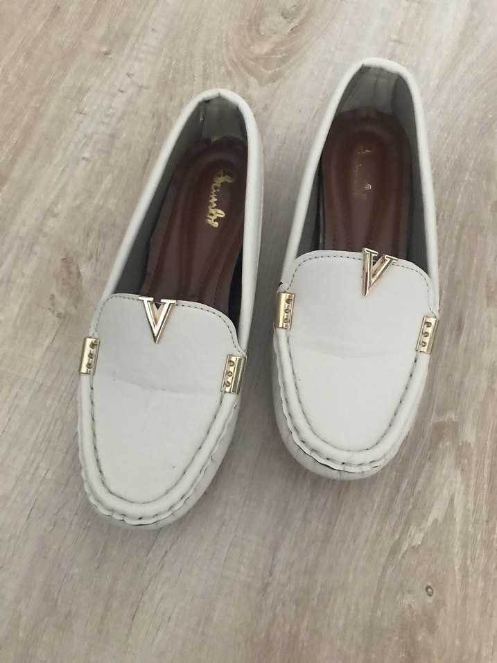 Diger Beyaz Tokalı Kadın Günlük Ayakkabı - Görsel 2