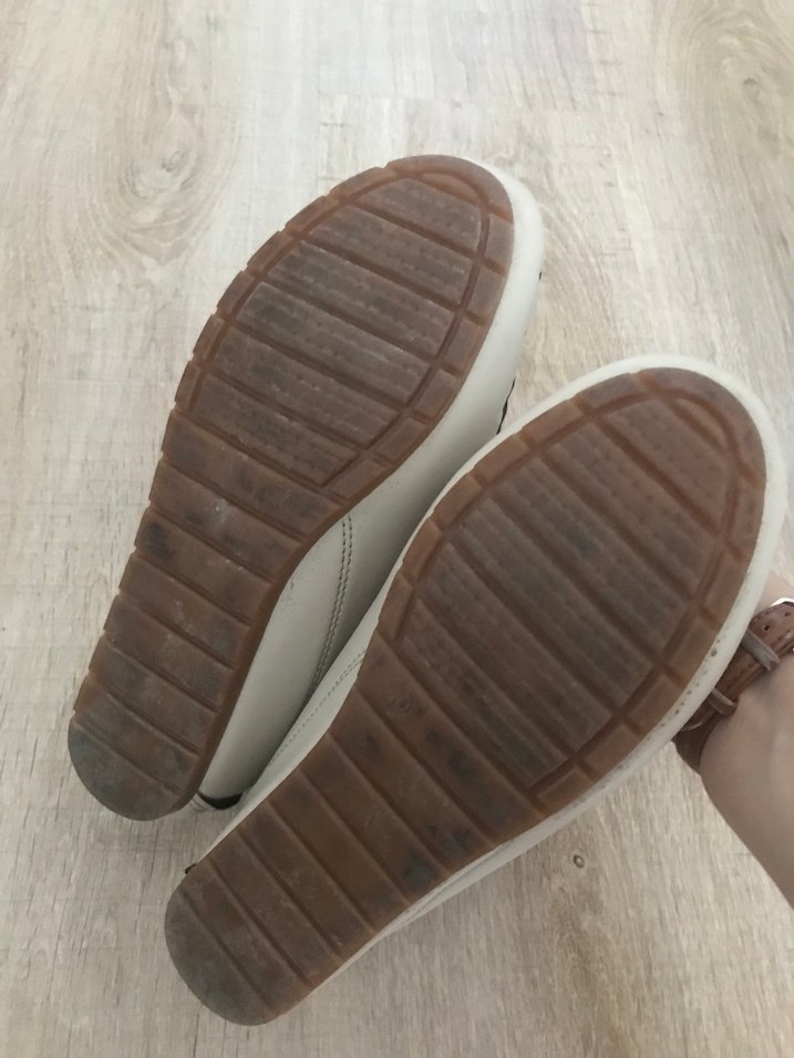 Diger Beyaz Tokalı Kadın Günlük Ayakkabı - Görsel 3