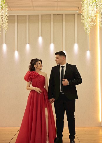 Drapeli Kırmızı Uzun Straplez Kadın Abiye - Görsel 2