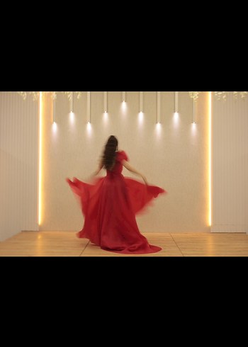 Drapeli Kırmızı Uzun Straplez Kadın Abiye - Görsel 6