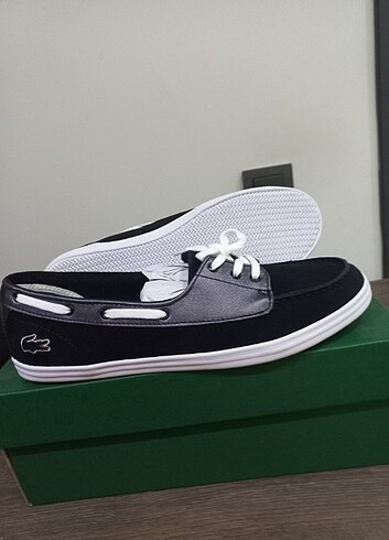 Lacoste ürünü