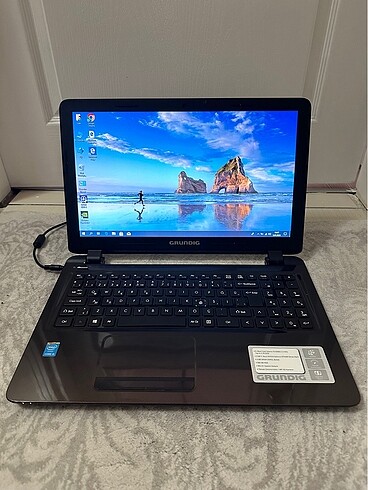 GRUNDİNG İ5 LAPTOP / 8 RAM / 240 SSD + NVDİA