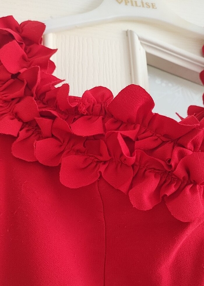 Kırmızı Abiye - Görsel 4