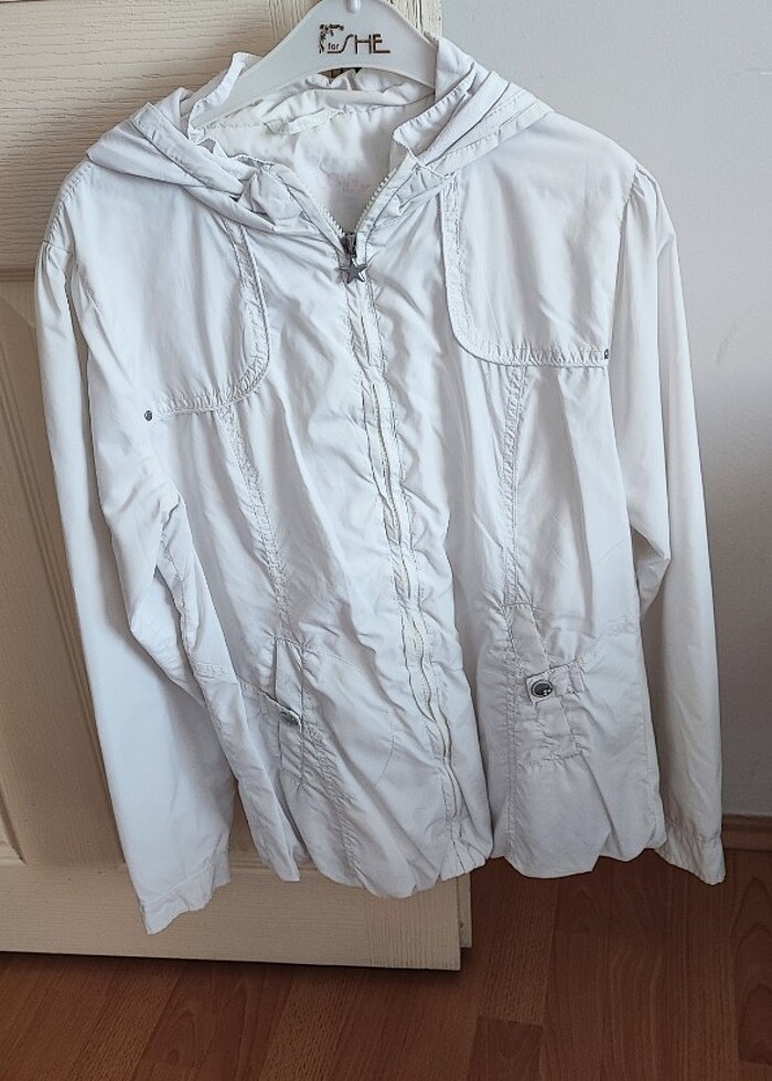 Yağmurluk  - Görsel 2