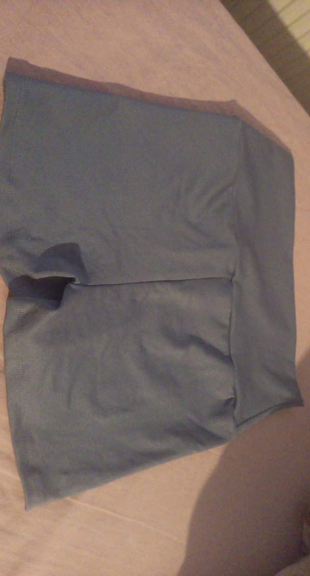 Gri hafif toparlayıcı şort - Görsel 4