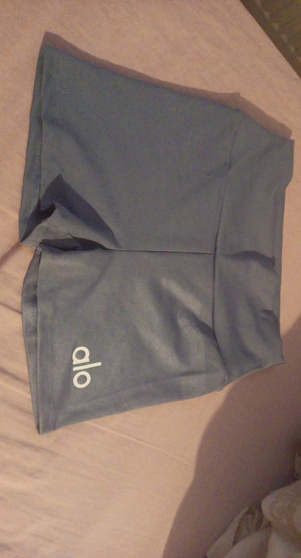 Gri hafif toparlayıcı şort - Görsel 2