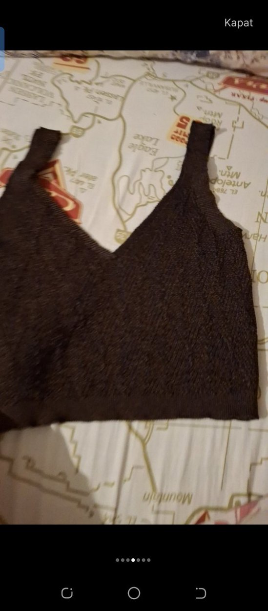 Kahverengi V Yaka Örgü Crop Top - Görsel 4