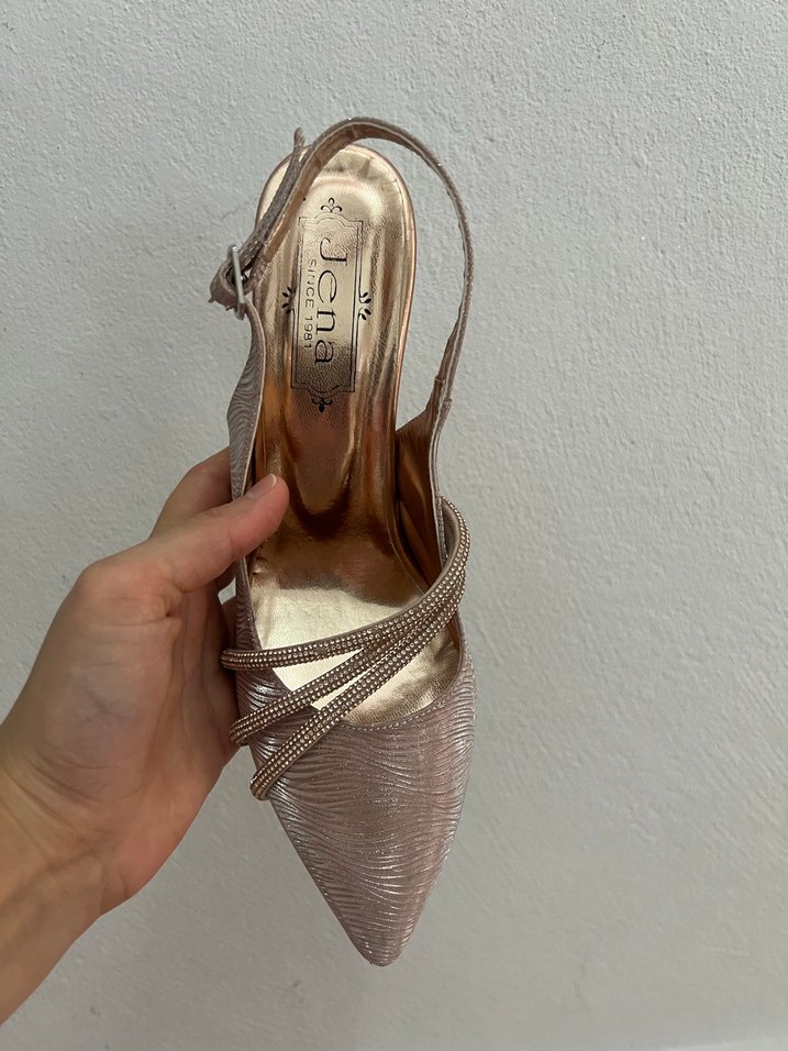 Kadın topuklu - Görsel 3