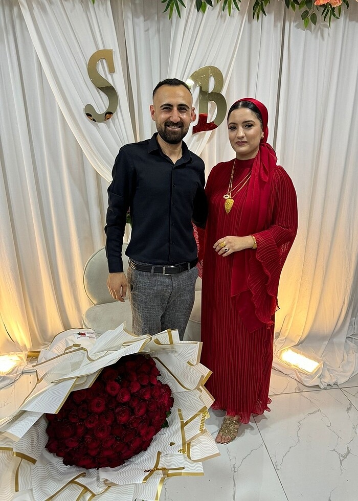 KIRMIZI DAVET ELBİSESİ ŞAL HEDİYELİ. - Görsel 2