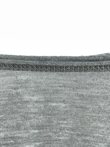 universal Beden gri Renk Diğer T-shirt %70 İndirimli.