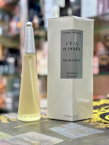 L?eau d?ıssey parfüm