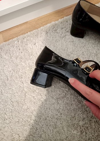 Klasik Siyah Tokalı Blok Topuklu Kadın Babet - Görsel 2