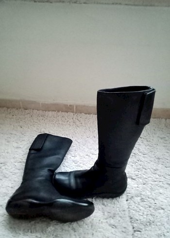 Siyah Rugan Tokalı Dizüstü Topuklu Bot - Görsel 3