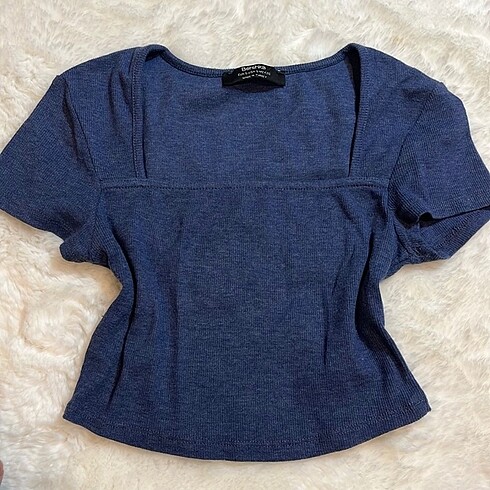 kısa kollu crop