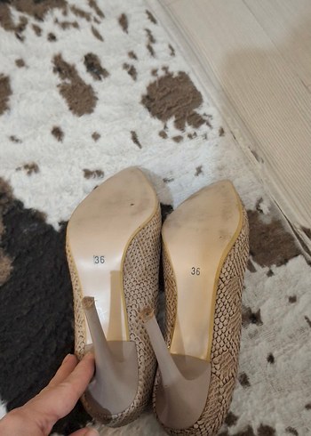 Bej Yılan Derisi Desenli Dolgu Topuklu Stiletto - Görsel 3