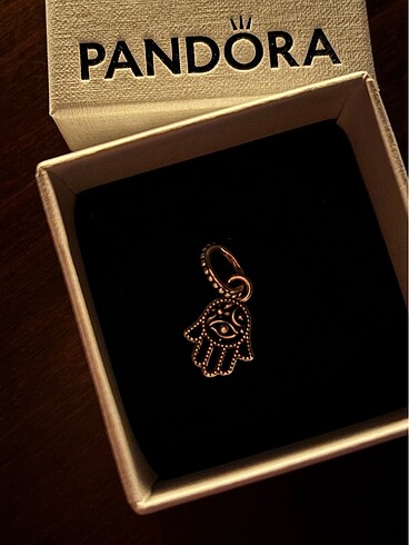 Pandora Pandora charm