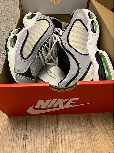 Nike erkek max air 43 numara 27,5 cm