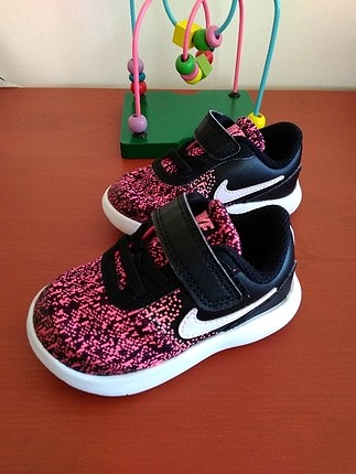 21 no Nike spor ayakkabı 