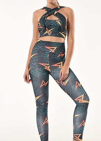 m Beden TREND ÜRÜN Baskılı crop tayt takımı