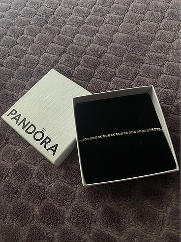 pandora bileklik