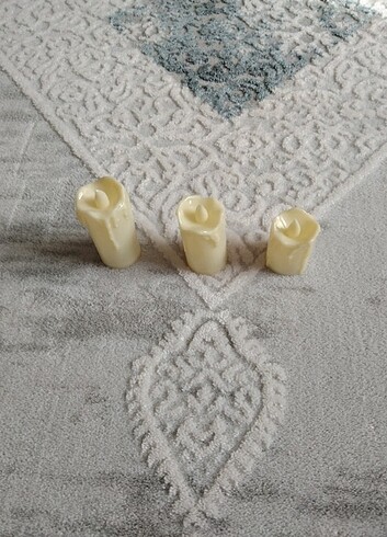 LED mum pilli 