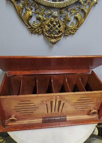 Ahşap Radyo Görünümlü KUTU - Görsel 3