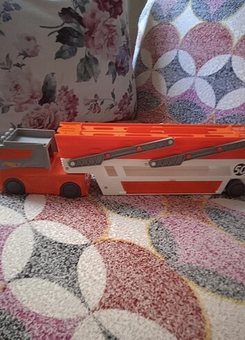  Beden Hotwheels mega tır 