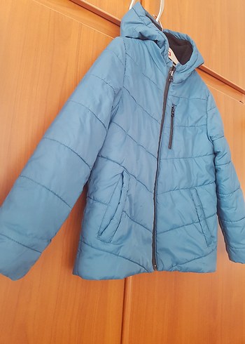 Mavi Kapüşonlu Erkek Çocuk Mont - Görsel 2