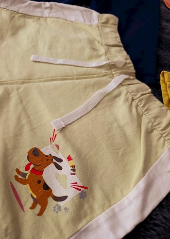 Kızlar için Çok Renkli Pamuklu Rahat Şortlar
8/10 yaş - Görsel 3