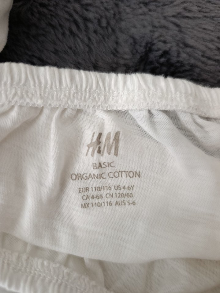 6 yaş 1 kez giyildi - Görsel 2