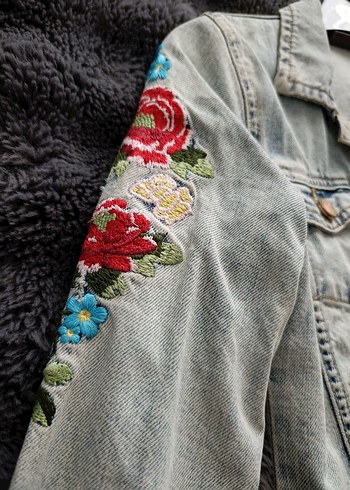 LC Waikiki Nakışlı Kız çocuk Denim Ceket