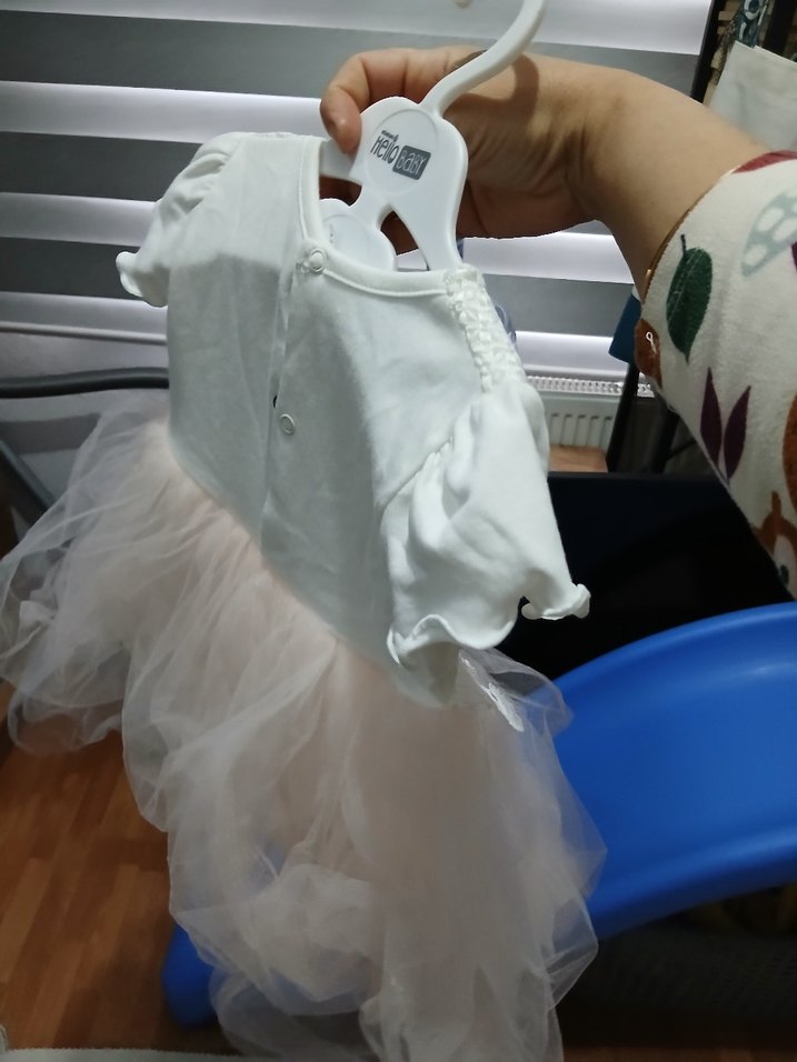 Kız Çocuk Beyaz Nakışlı Kısa Kollu Triko Elbise - Görsel 4