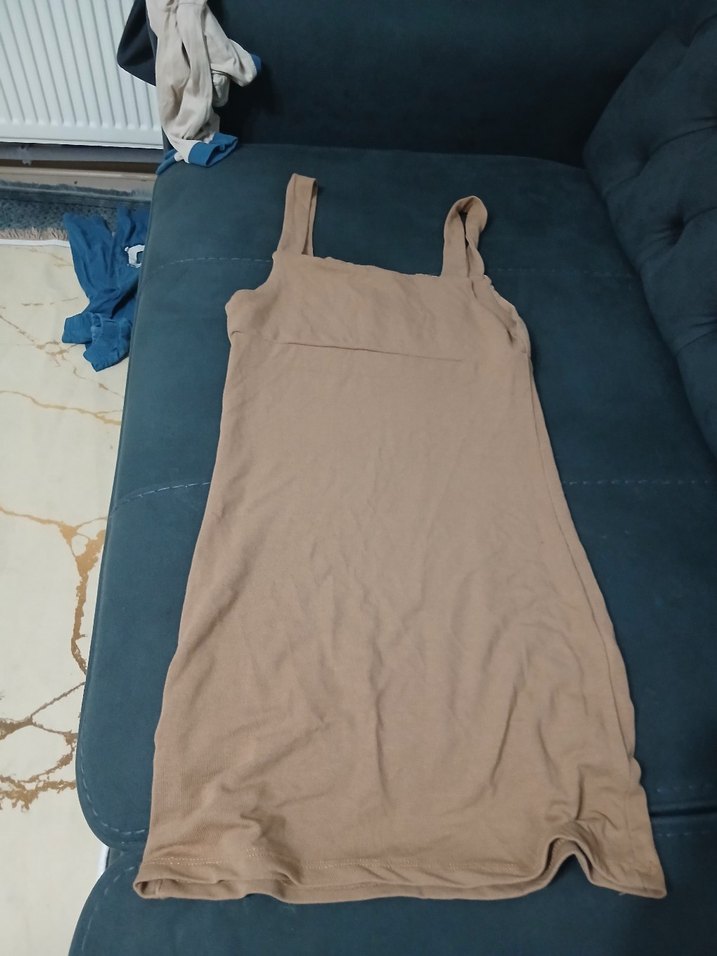 Bej kısa Midi elbise - Görsel 3