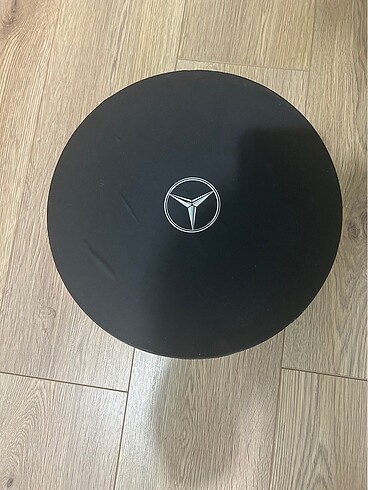 Orijinal Mercedes kutu