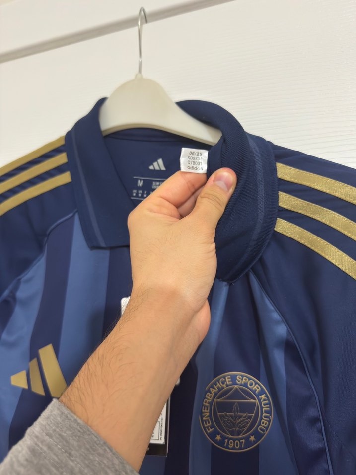 Fenerbahçe Sponsorsuz Orijinal Forma - Görsel 3