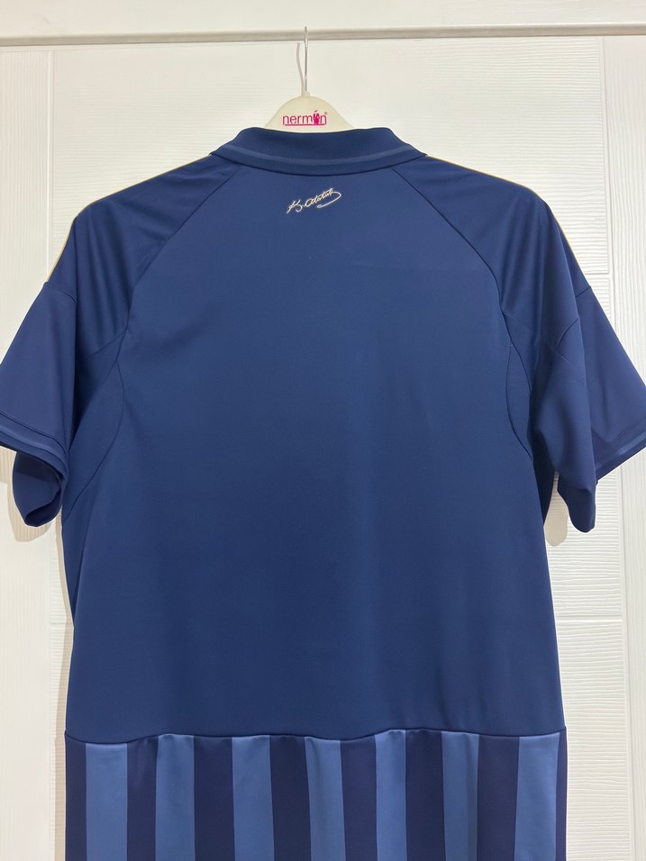 Fenerbahçe Sponsorsuz Orijinal Forma - Görsel 4