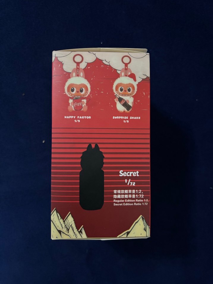 THE MONSTERS Labubu X Coca Cola Pop Mart Figür - Görsel 5