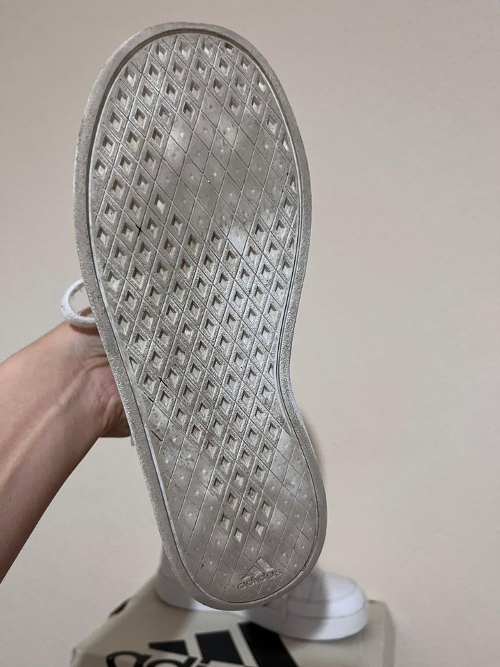 Beyaz Siyah Adidas Kadın Spor Ayakkabı - Görsel 5