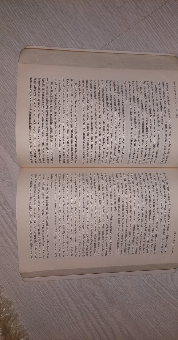 Sapiens: Hayvanlardan Tanrılara - İnsan Türünün Kısa Tarihi - Görsel 2