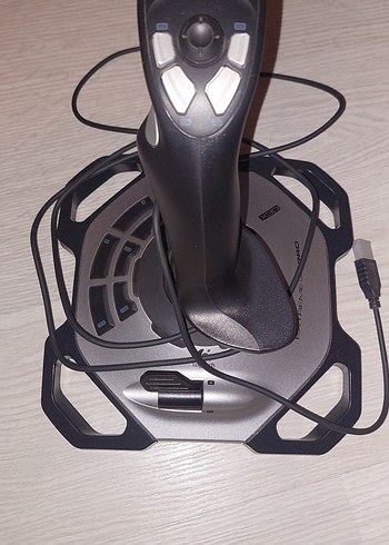 Logitech Extreme 3D Pro Hassas Uçuş Çubuğu - Görsel 2