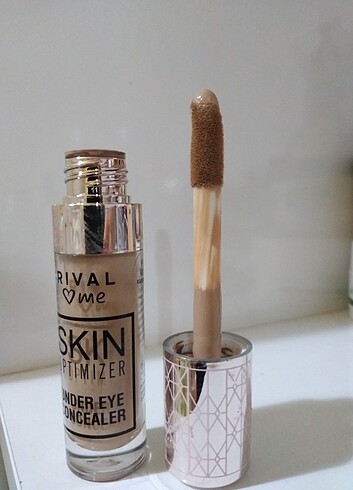 Beden Rıval me kapatıcı ( concealer ) 04 light caramel ( rossmann)