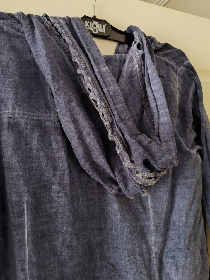 Düğmeli Lacivert Kapüşonlu Kadın Keten Gömlek - Görsel 4