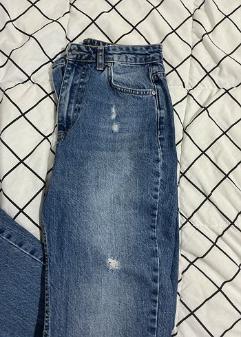 Gri Tonlu Batik Desenli Salaş Jean - Görsel 2