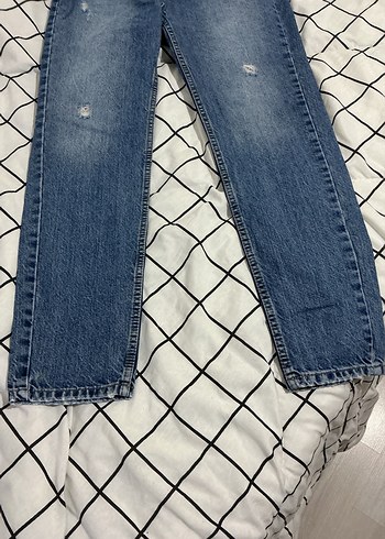 Gri Tonlu Batik Desenli Salaş Jean - Görsel 5