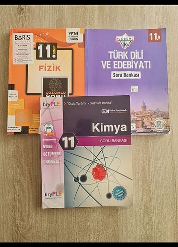 3 kitap fiyatı 45 tl...11.sınıf Soru bankaları...