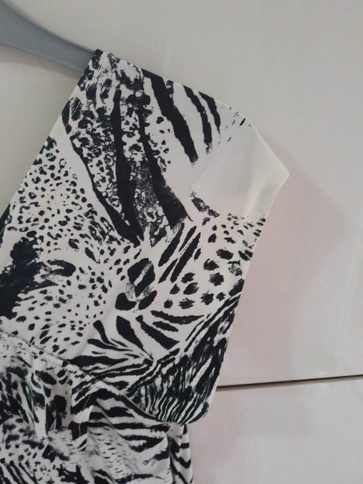 tasarım kalın askılı şort tulumba - Görsel 3