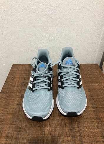 Adidas EQ21 Run Erkek Koşu Ayakkabısı