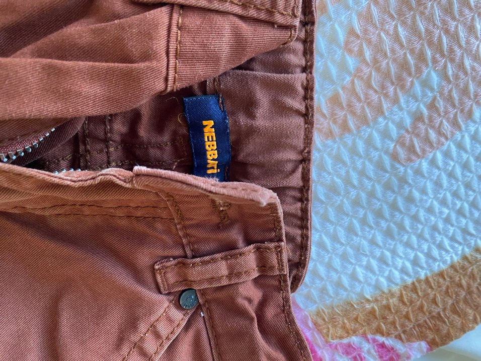 Koyu Kahverengi Fermuarlı Erkek Çocuk Pantolonu kazakları ile - Görsel 2